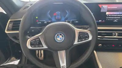 BMW i4 2022 - 38900 EUR, 61219 km - AUTO.MOTO.pt - 61219km - foto 41 de 58