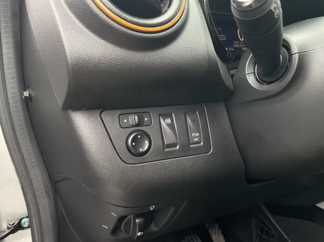 Dacia Spring 2021 - 10850 EUR, 17296 km - AUTO.MOTO.pt - 17296km - foto 29 de 32