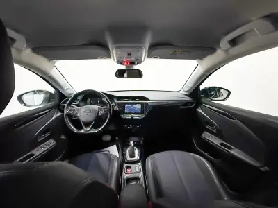 Opel Corsa-e 2020 - 13990 EUR, 77700 km - AUTO.MOTO.pt - 77700km - foto 2 de 17