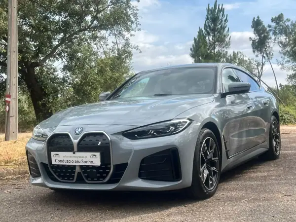 BMW i4 2023 - 41750 EUR, 74000 km - AUTO.MOTO.pt - 74000km - foto 77 de 86