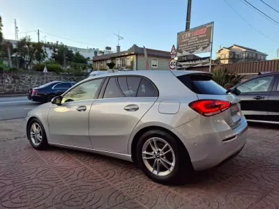 Mercedes-Benz A 200 2018 - 22500 EUR, 77000 km - AUTO.MOTO.pt - 77000km - foto 12 de 37