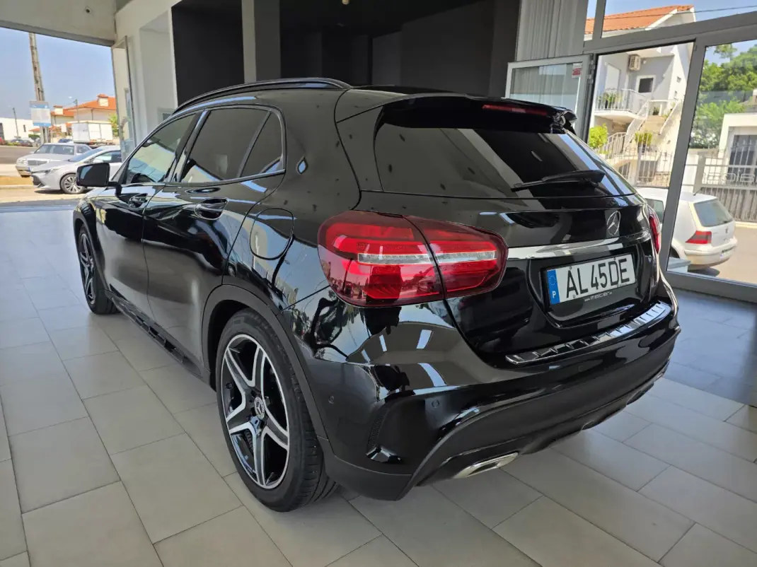 Mercedes-Benz GLA 200 2017 - 20990 EUR, 188564 km - 188564km - foto 5 de 24
