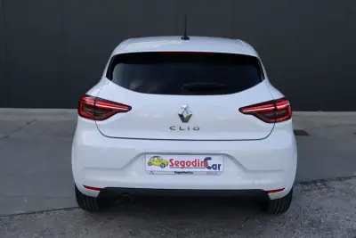Renault Clio 2021 - 13250 EUR, 81974 km - AUTO.MOTO.pt - 81974km - foto 8 de 33