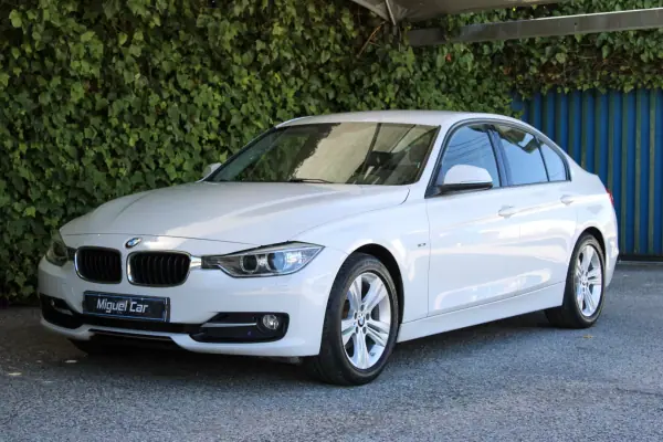 BMW 318 d Auto Line Sport 2014 Diesel