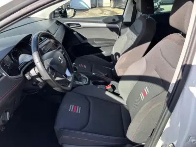 SEAT Ibiza 2019 - 18990 EUR, 76231 km - AUTO.MOTO.pt - 76231km - foto 9 de 13