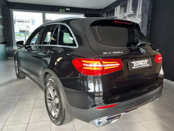 Mercedes-Benz GLC 220 2018 - 35600 EUR, 100274 km - AUTO.MOTO.pt - 100274km - foto 3 de 21