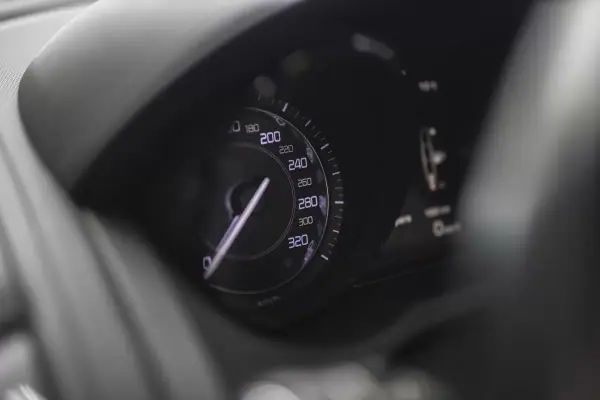 Jaguar F-Type 2013 - 68500 EUR, 36550 km - AUTO.MOTO.pt - 36550km - foto 20 de 34
