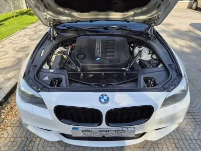 BMW 535 2011 - 21000 EUR, 222000 km - AUTO.MOTO.pt - 222000km - foto 14 de 20