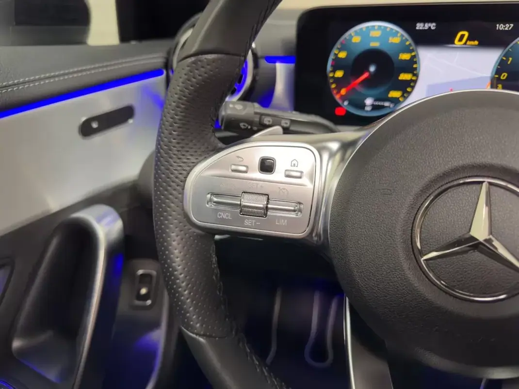 Mercedes-Benz CLA 250 2022 - 32950 EUR, 29413 km - AUTO.MOTO.pt - 29413km - foto 40 de 49
