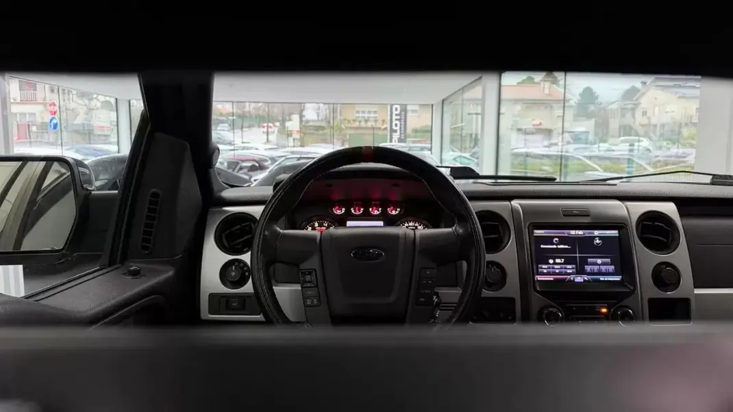 Ford F-150 2012 - 54990 EUR, 48656 km - AUTO.MOTO.pt - 48656km - foto 33 de 38