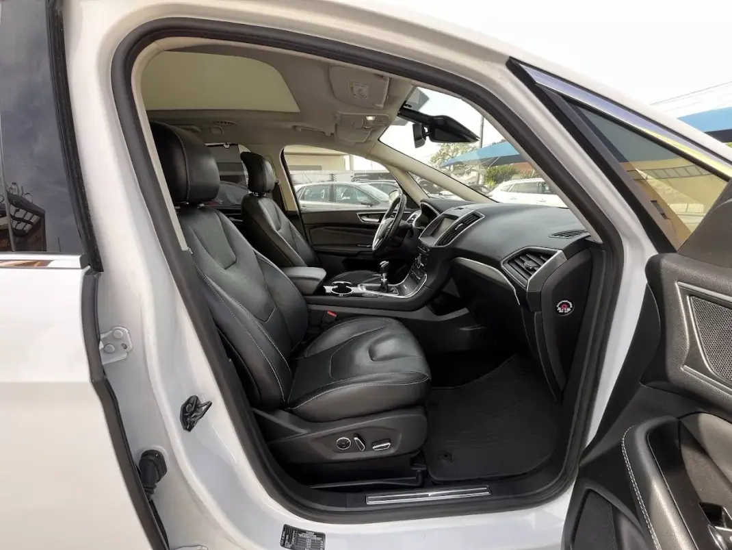 Ford S-Max 2016 - 27250 EUR, 140000 km - AUTO.MOTO.pt - 140000km - foto 42 de 80