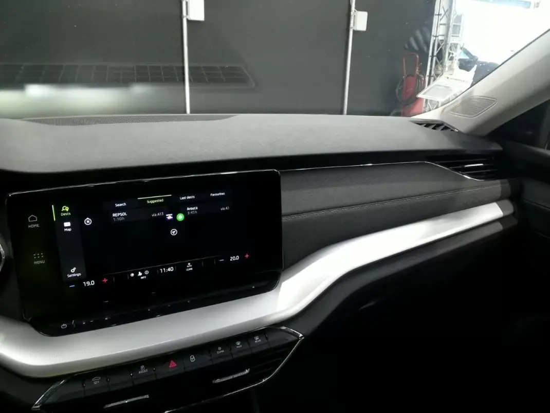 Skoda Octavia Break 2023 - 17999 EUR, 171023 km - AUTO.MOTO.pt - 171023km - foto 8 de 10