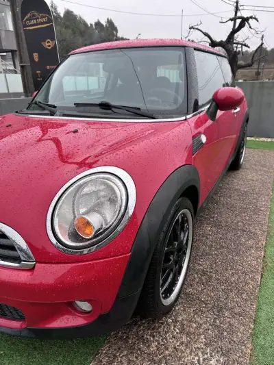 MINI One 2009 - 6900 EUR, 190000 km - AUTO.MOTO.pt - 190000km - foto 7 de 38
