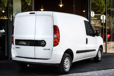 Opel COMBO 2012 - 6800 EUR, 158642 km - 158642km - foto 4 de 23