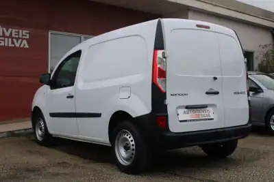 Renault Kangoo 1.5 DCi Business 2020 - 11990 EUR, 97000 km - AUTO.MOTO.pt - 97000km - foto 11 de 19