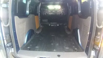 Ford Transit Connect 2019 - 14750 EUR, 81705 km - AUTO.MOTO.pt - 81705km - foto 6 de 26