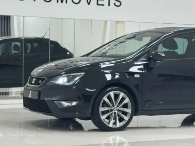 SEAT Ibiza 2017 - 10890 EUR, 99000 km - AUTO.MOTO.pt - 99000km - foto 27 de 29