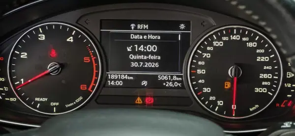 Audi A4 Avant 2017 - 19990 EUR, 189184 km - AUTO.MOTO.pt - 189184km - foto 29 de 31