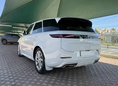 Land Rover Range Rover Sport 2023 - 104600 EUR, 30319 km - AUTO.MOTO.pt - 30319km - foto 2 de 28