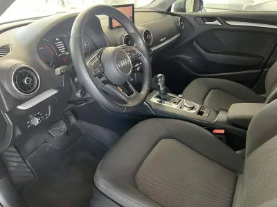 Audi A3 Limousine 2018 — photo 6 of 24