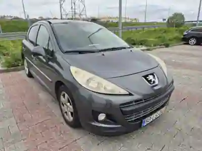 Peugeot 207 2011 - 4500 EUR, 196293 km - foto 4 de 7