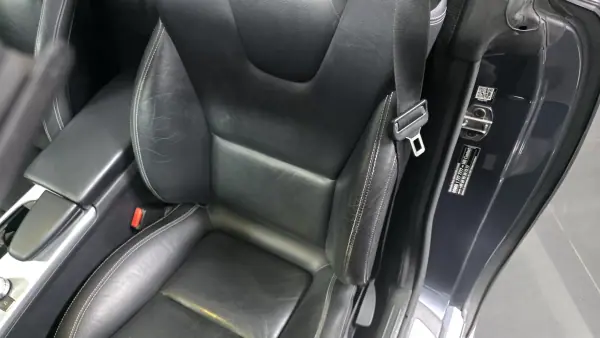 Mercedes-Benz SLK 250 2014 - 25990 EUR, 95000 km - AUTO.MOTO.pt - 95000km - foto 9 de 56