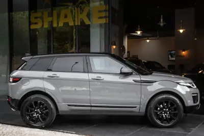 Land Rover EVOQUE 2017 — foto 5 de 40