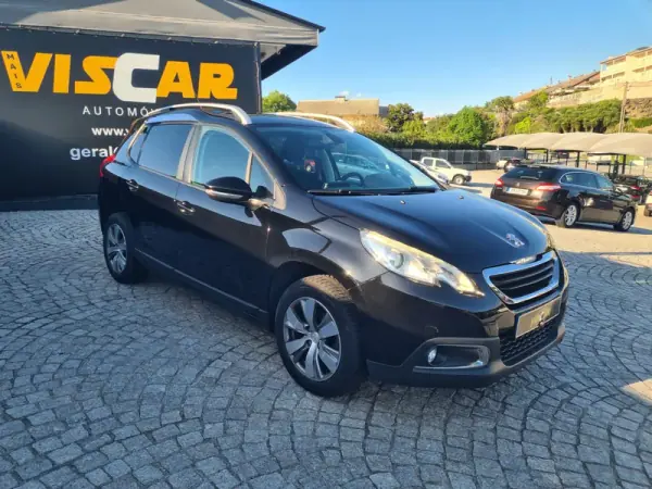 Peugeot 2008 2014 - 12450 EUR, 57000 km - AUTO.MOTO.pt - 57000km - foto 4 de 12