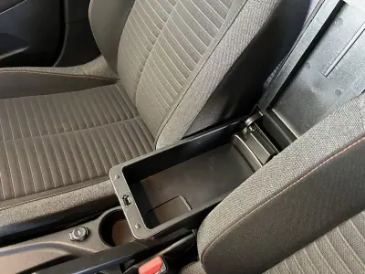 Peugeot 208 2022 - 14600 EUR, 41453 km - AUTO.MOTO.pt - 41453km - foto 14 de 22