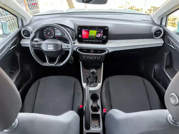 SEAT Arona 2021 - 15500 EUR, 68935 km - AUTO.MOTO.pt - 68935km - foto 18 de 21