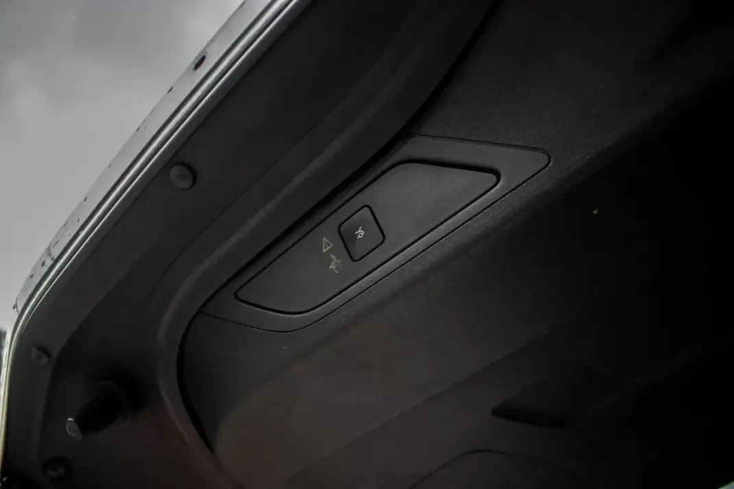 Citroën C4 Spacetourer 2019 - 10550 EUR, 304577 km - AUTO.MOTO.pt - 304577km - foto 32 de 45