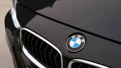 BMW 320 2014 - 18900 EUR, 210000 km - AUTO.MOTO.pt - 210000km - foto 8 de 22