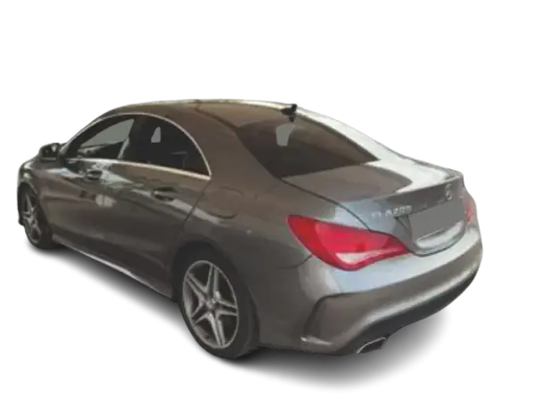 Mercedes-Benz CLA 200 2014 - 19990 EUR, 140000 km - AUTO.MOTO.pt - 140000km - foto 2 de 6