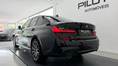 BMW 330 2019 - 30990 EUR, 62341 km - AUTO.MOTO.pt - 62341km - foto 6 de 33