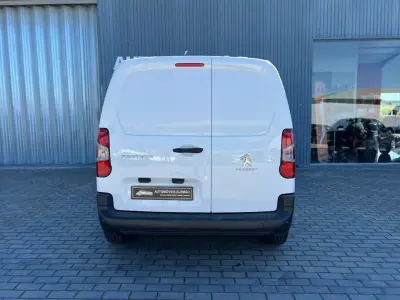 Peugeot PARTNER GIRAFON 2023 - 16500 EUR, 59653 km - AUTO.MOTO.pt - 59653km - foto 7 de 13