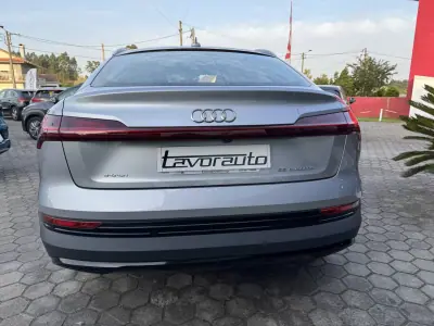 Audi e-tron Sportback 2020 - 28900 EUR, 102000 km - AUTO.MOTO.pt - 102000km - foto 8 de 54