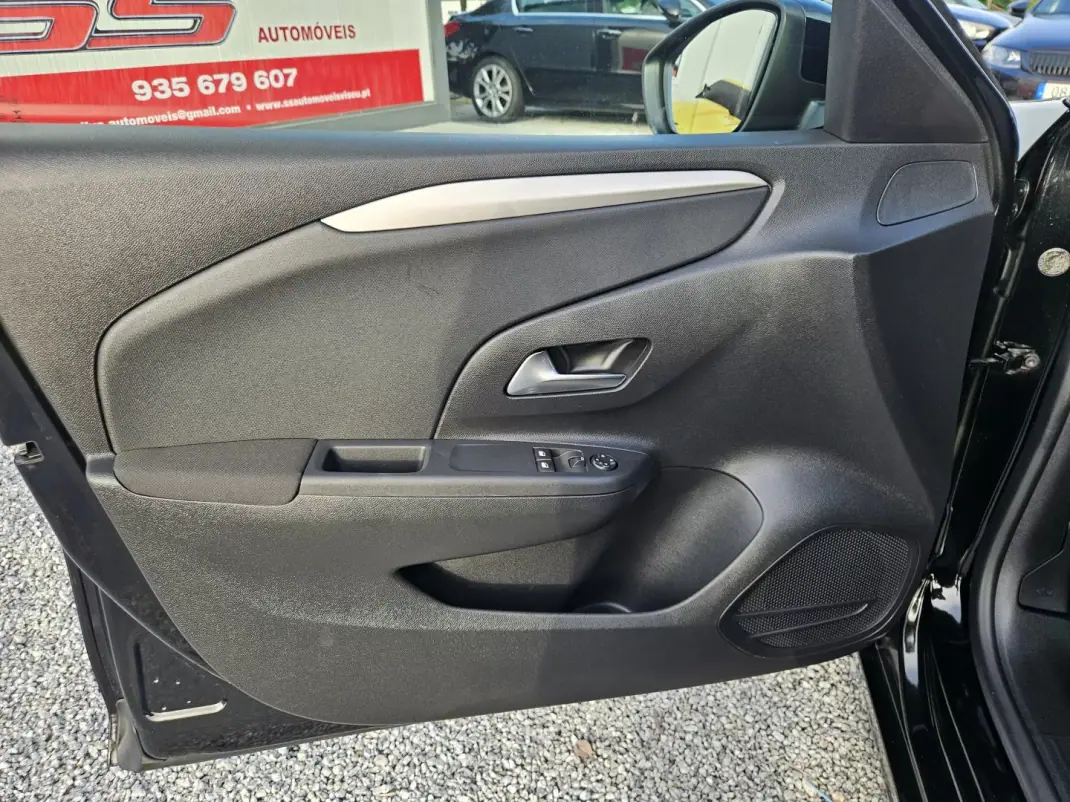 Opel Corsa 2020 - 12990 EUR, 27800 km - AUTO.MOTO.pt - 27800km - foto 23 de 50