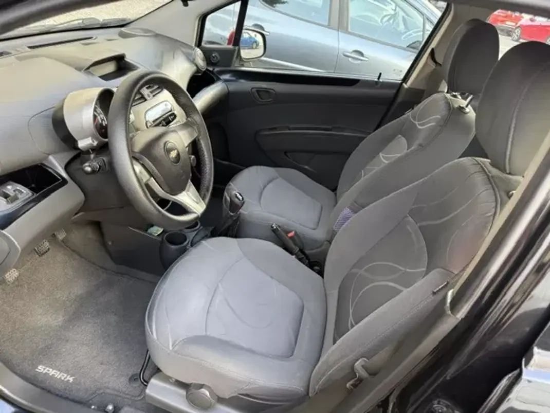 Chevrolet Spark 2010 - 4750 EUR, 129000 km - AUTO.MOTO.pt - 129000km - foto 15 de 24
