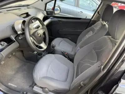 Chevrolet Spark 2010 - 4750 EUR, 129000 km - AUTO.MOTO.pt - 129000km - foto 15 de 24