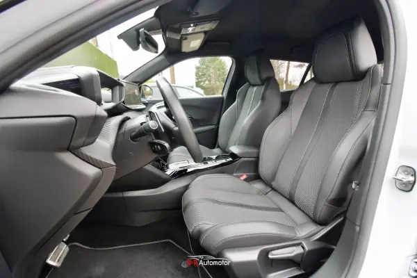 Peugeot 2008 2023 - 23900 EUR, 52000 km - AUTO.MOTO.pt - 52000km - foto 17 de 48