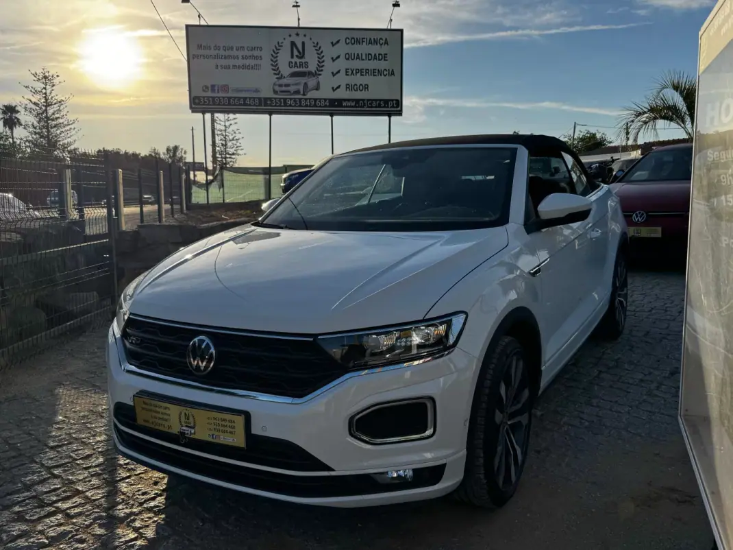 Volkswagen T-Roc 2021 - 27900 EUR, 147900 km - AUTO.MOTO.pt - 147900km - foto 2 de 17