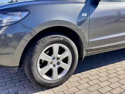 Hyundai Santa Fe 2006 - 8990 EUR, 331000 km - AUTO.MOTO.pt - 331000km - foto 8 de 23