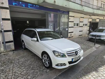 Mercedes-Benz C 200 2012 - 11990 EUR, 263748 km - AUTO.MOTO.pt - 263748km - foto 3 de 24