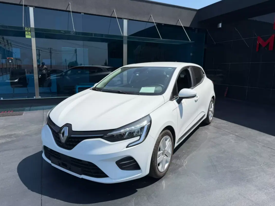 Renault Clio 2021 - 14900 EUR, 130548 km - 130548km - foto 2 de 11