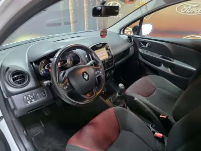 Renault Clio 2014 - 8990 EUR, 189000 km - AUTO.MOTO.pt - 189000km - foto 2 de 15