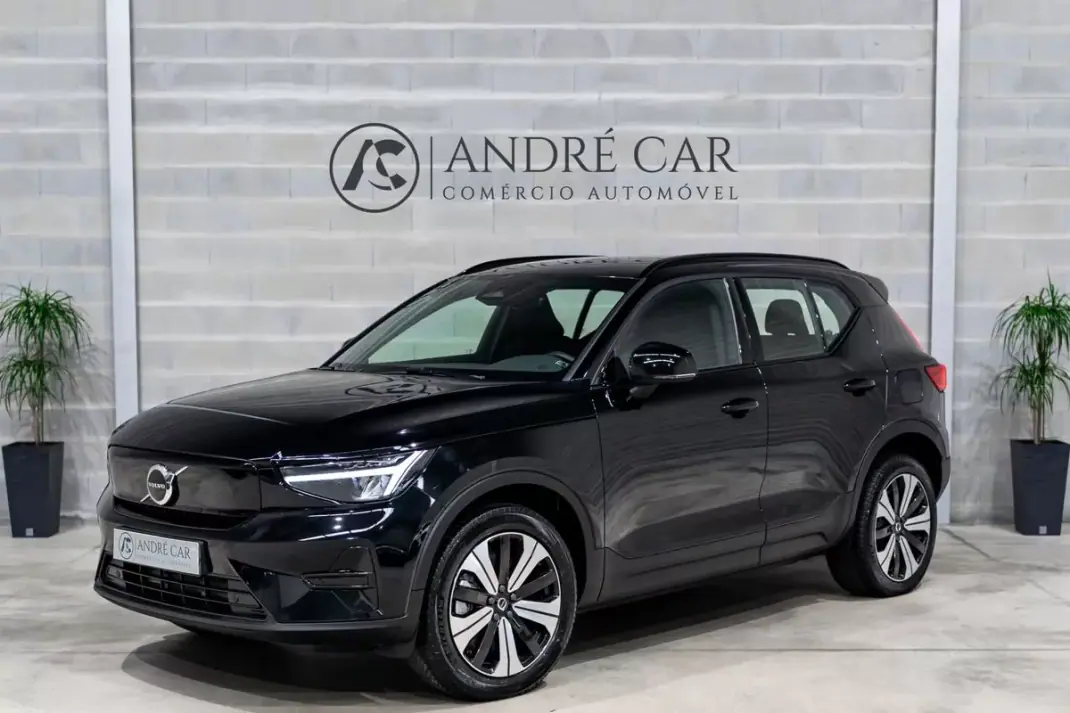 Volvo XC 40 2022 - 26950 EUR, 58976 km - AUTO.MOTO.pt - 58976km - foto 1 de 52