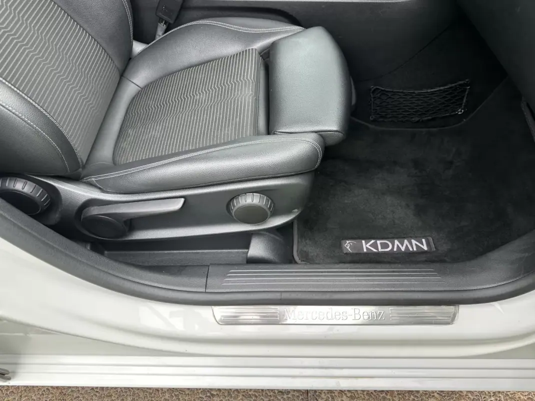 Mercedes-Benz B 200 2020 - 18900 EUR, 210000 km - 210000km - foto 69 de 74