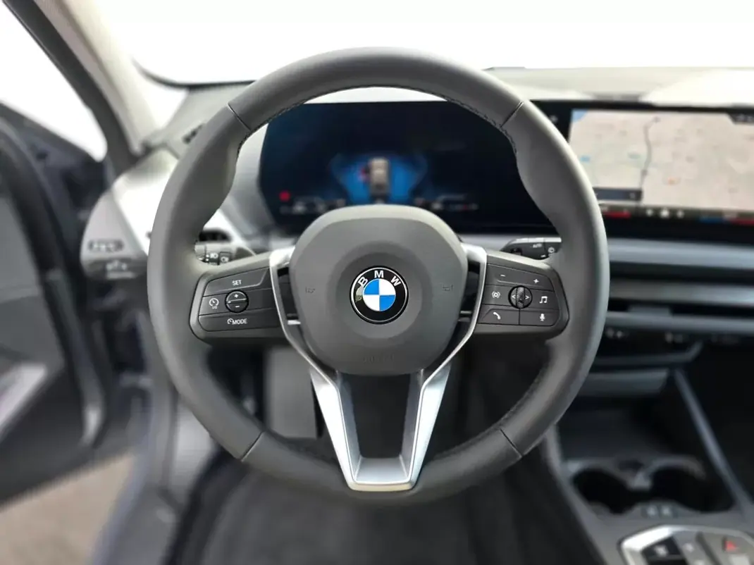 BMW 116 2025 - 30500 EUR, 14400 km - AUTO.MOTO.pt - 14400km - foto 19 de 39