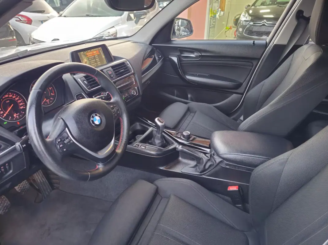 BMW 116 2017 - 15990 EUR, 77000 km - AUTO.MOTO.pt - 77000km - foto 8 de 15