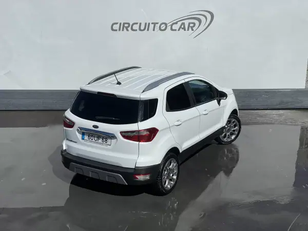 Ford EcoSport 2018 - 14995 EUR, 91592 km - AUTO.MOTO.pt - 91592km - foto 9 de 35